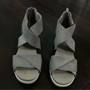 Dr. Scholl's Golden Hour Gladiator Strappy Wedge Sandal Soft Gray Size 6.5